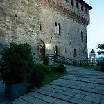 Castello Di Hotel *