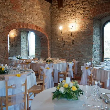 Castello Di Trisobbio فندق *