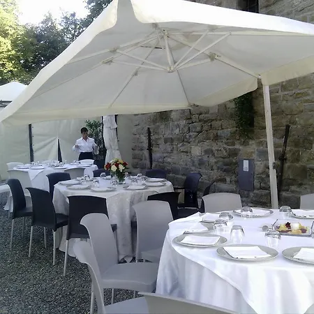 Castello Di Trisobbio فندق *