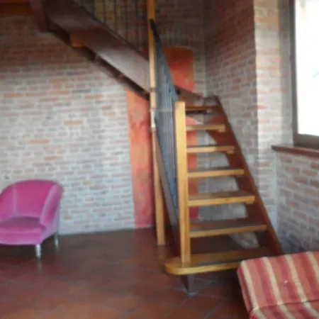 فندق Castello Di Trisobbio *