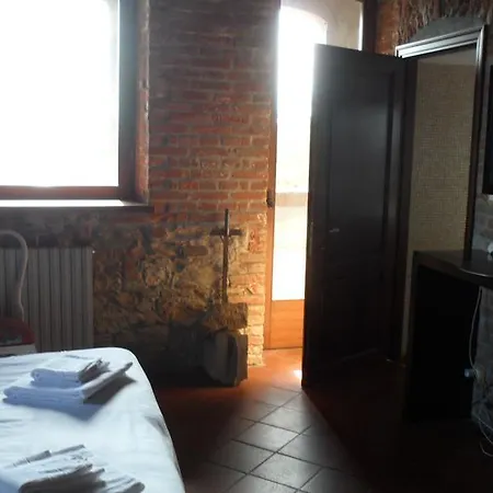 Castello Di Trisobbio * Carpeneto