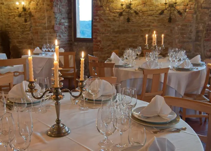 Hotel Castello Di *