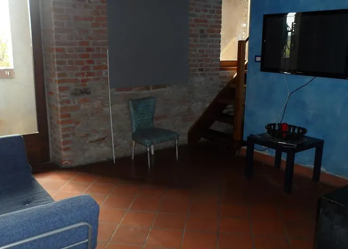 Castello Di 트리소비오